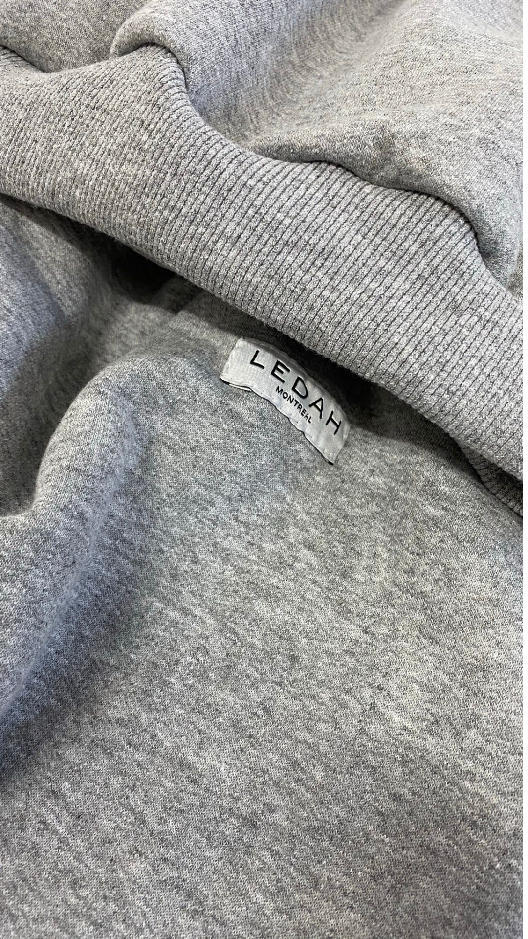 Ensemble sweat-shirt, MONTANA